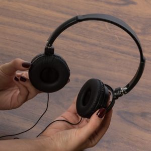 Foto Fone de Ouvido Estéreo MTB 12805 Imagem Preto (4)