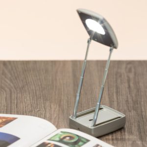 Foto Luminária Plástica Retrátil MTB 658 Imagem (2)