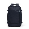 Mochila de nylon vista de frente, com zíperes e bolsos externos