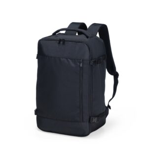 Mochila de nylon em vista frontal e lateral, com alças e bolsos externos